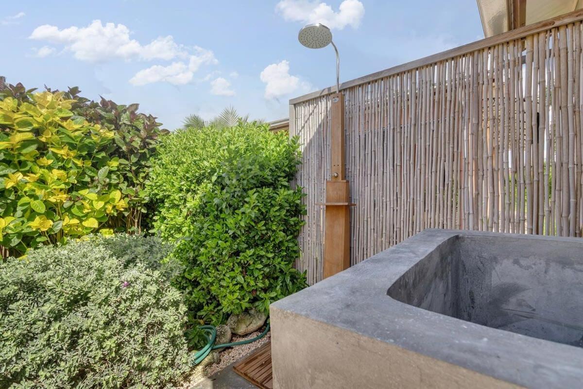 Casa Papaya with Private Pool and Covered Porch