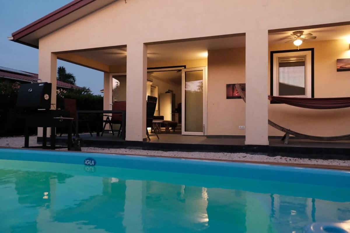 Casa Papaya with Private Pool and Covered Porch