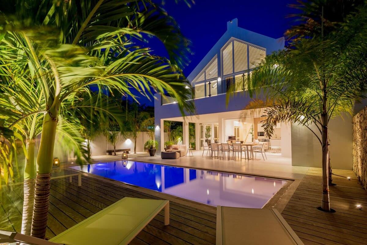Casa Corazón Oceanfront with its Own House Reef