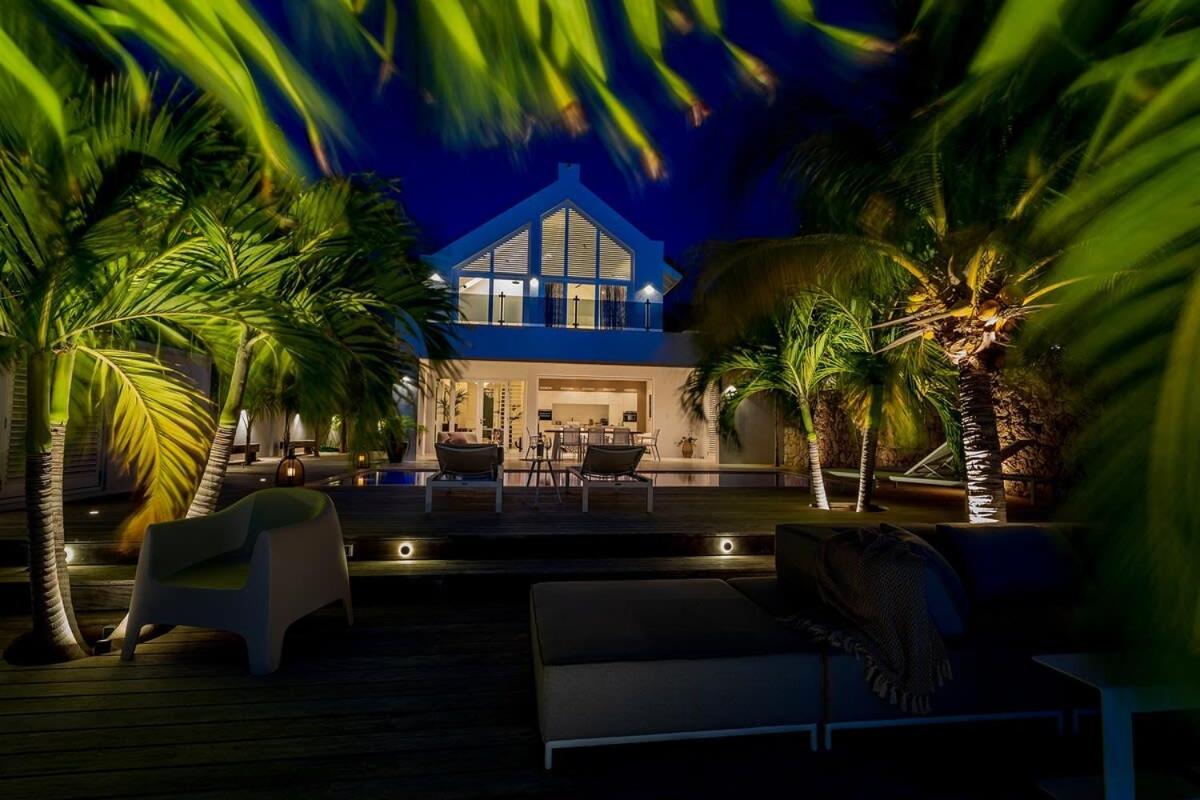 Casa Corazón Oceanfront with its Own House Reef