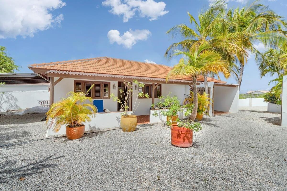 Casa Bunita Bista with Pool and Great Views