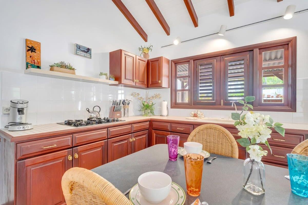 Casa Bunita Bista with Pool and Great Views