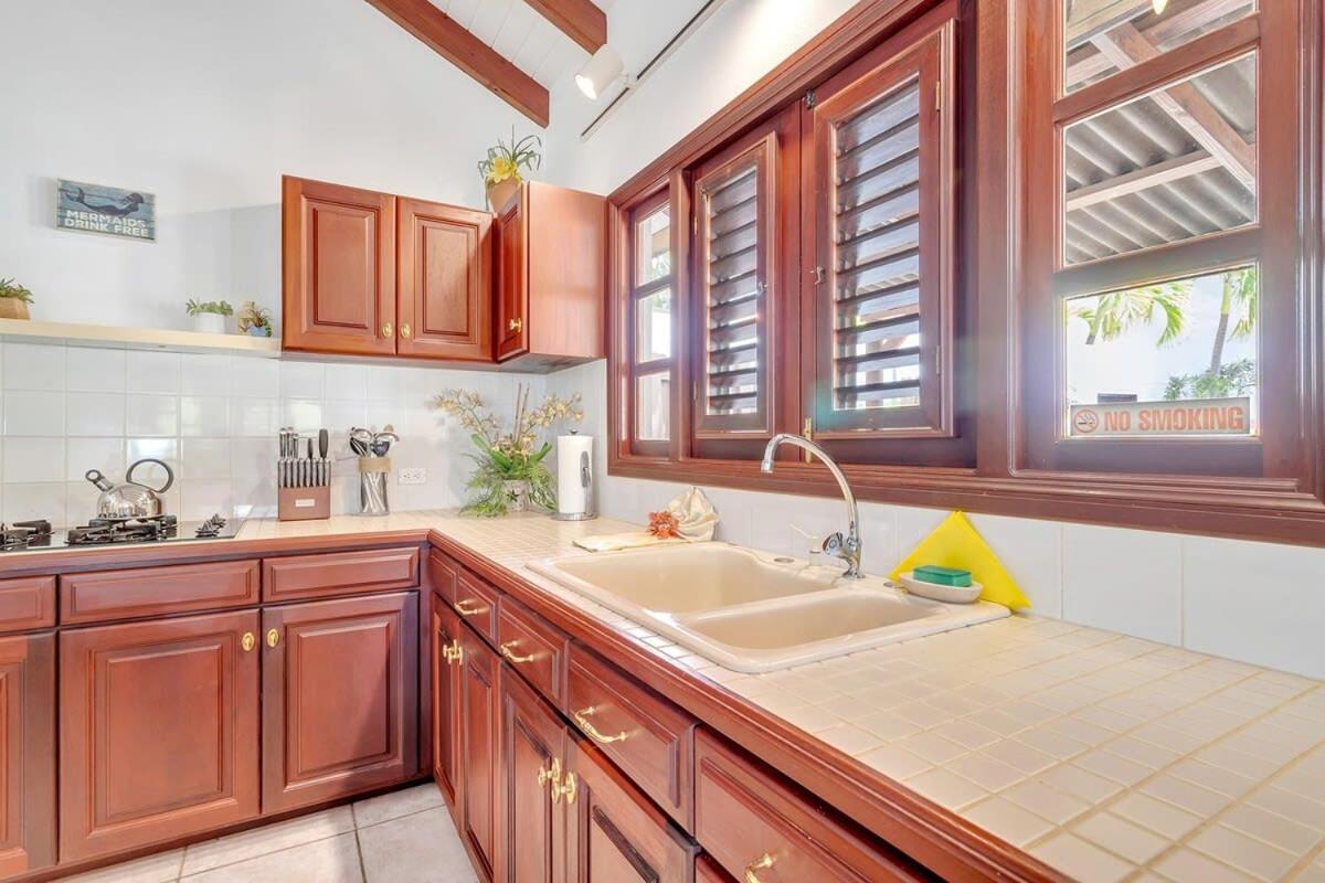 Casa Bunita Bista with Pool and Great Views