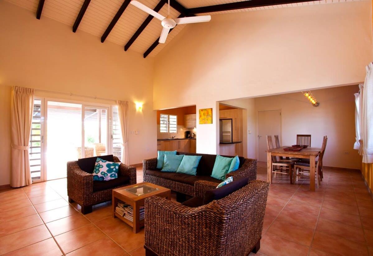 Kas Vis with Private Pool in Upscale Punt Vierkant