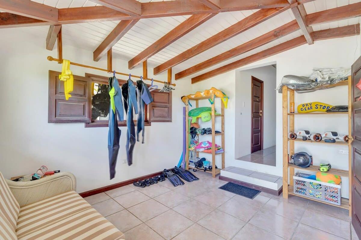Casa Bunita Bista with Pool and Great Views