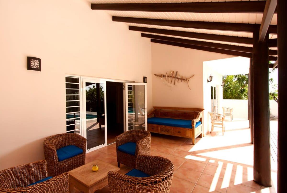 Kas Vis with Private Pool in Upscale Punt Vierkant