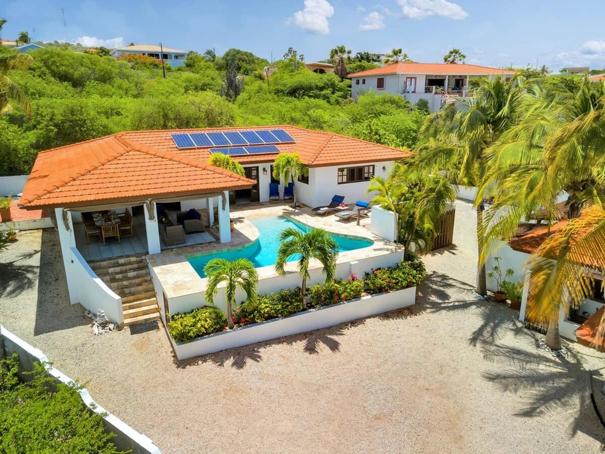 Casa Bunita Bista with Pool and Great Views