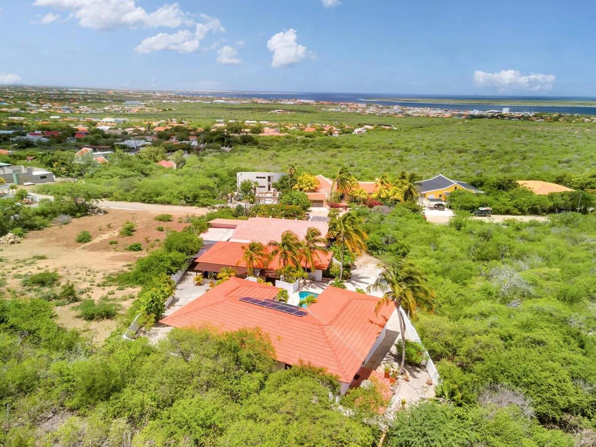 Casa Bunita Bista with Pool and Great Views