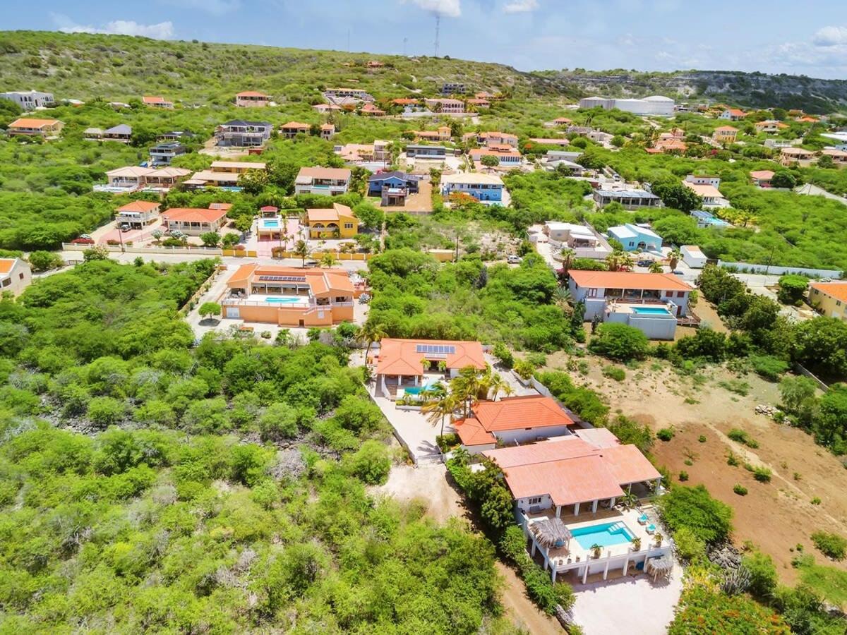 Casa Bunita Bista with Pool and Great Views