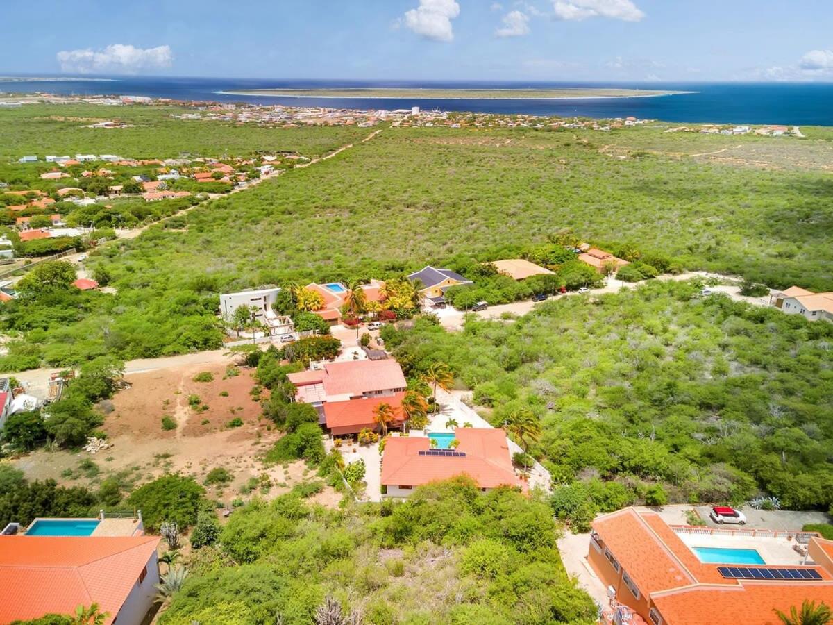 Casa Bunita Bista with Pool and Great Views
