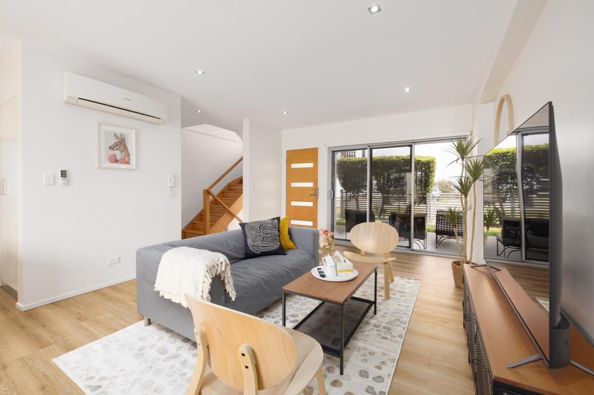 Renov Peaceful 3BR Morningside Gem: Cozy Retreat