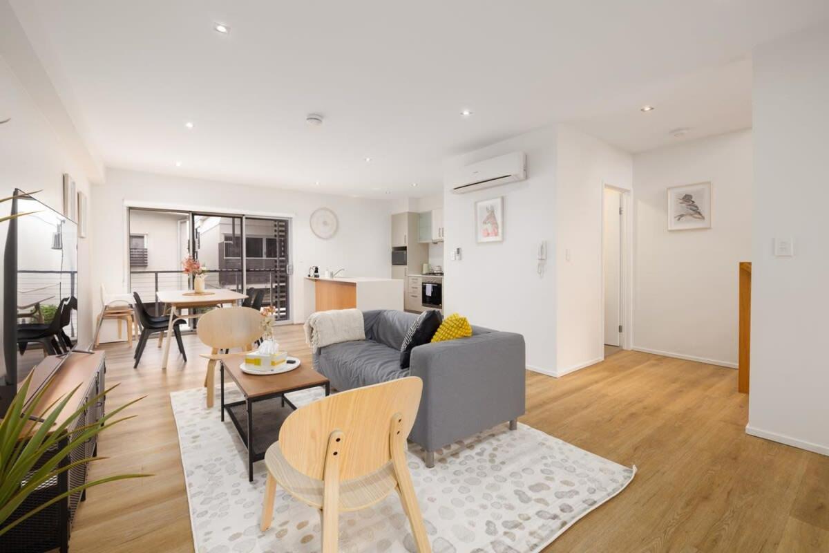 Renov Peaceful 3BR Morningside Gem: Cozy Retreat