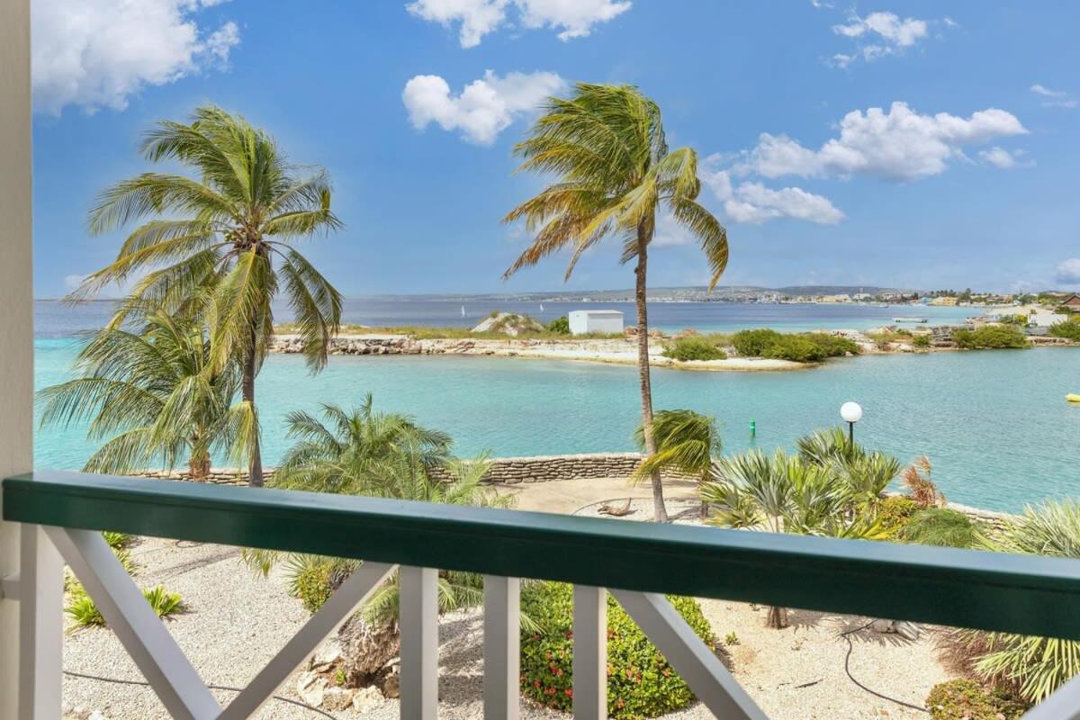 Port Bonaire Seascape A301 with Sea Views and Pool