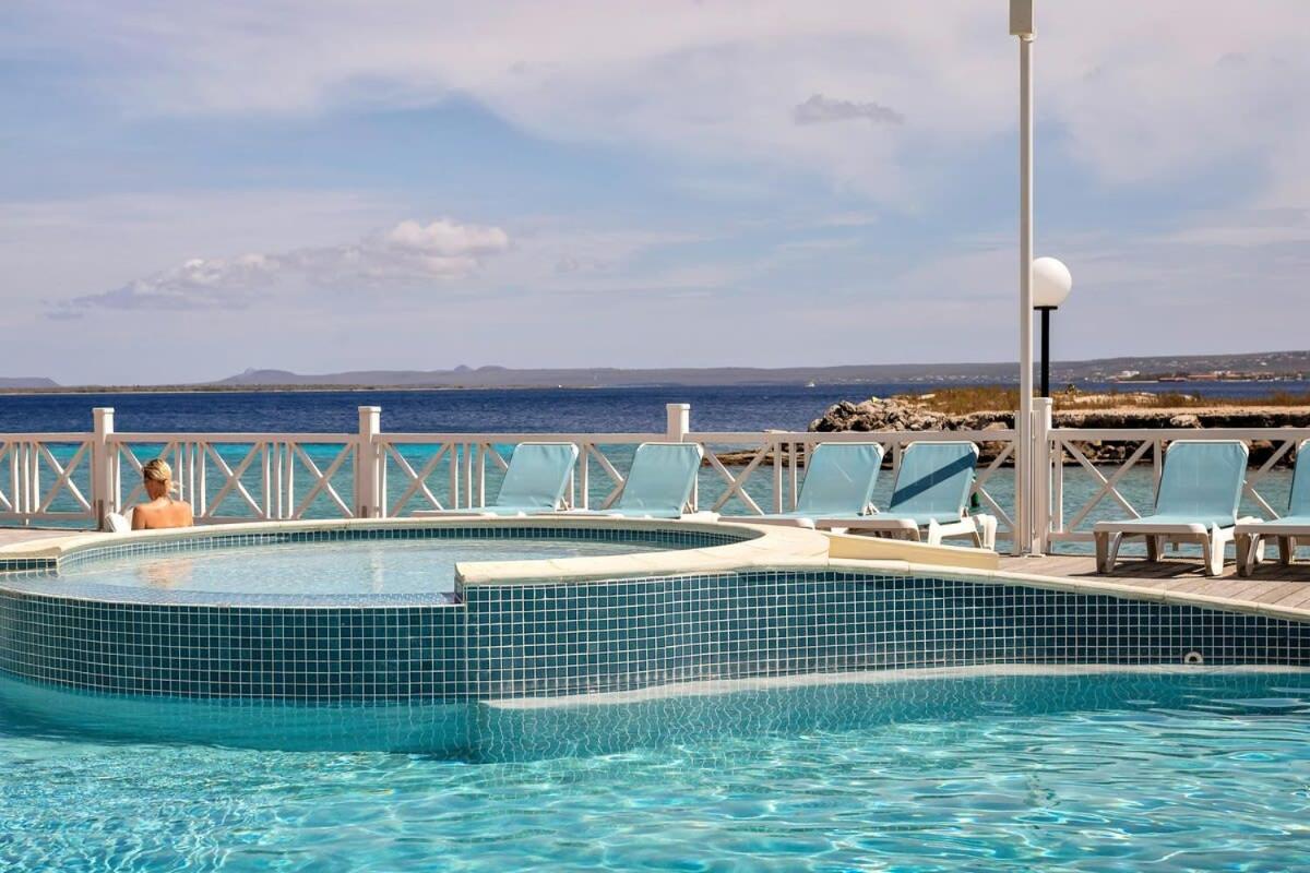 Port Bonaire Seascape A301 with Sea Views and Pool