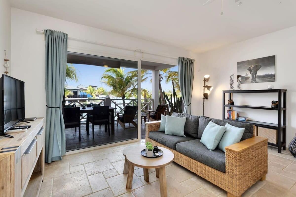 Ocean Breeze Tortuga on the Laguna Marina