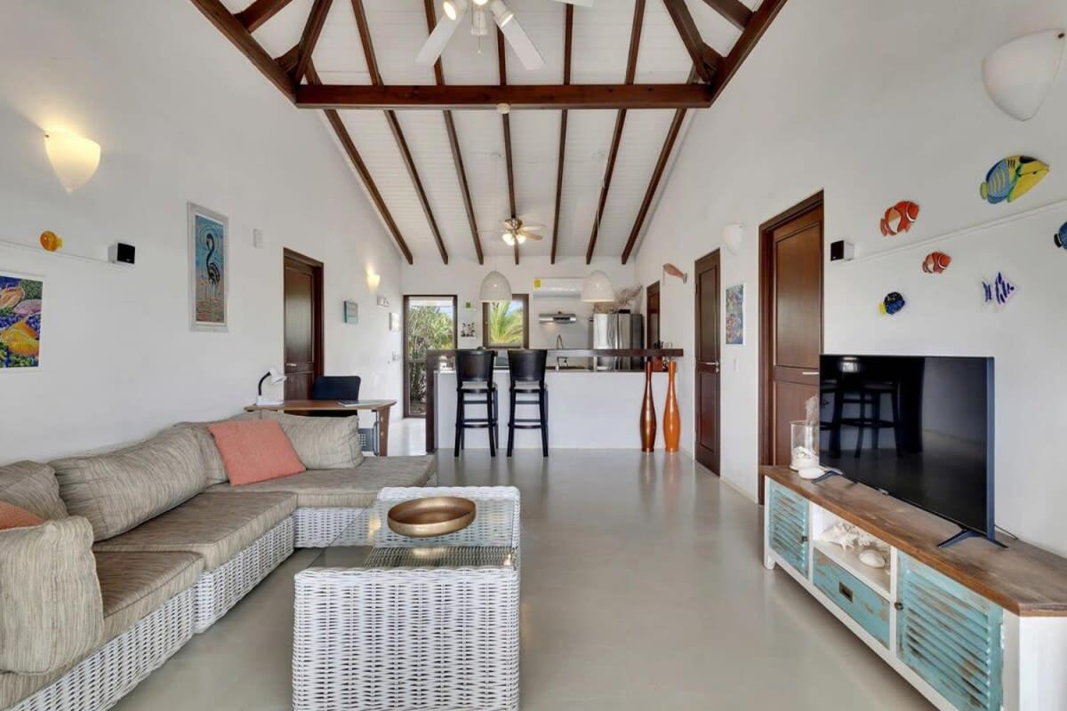 Casa de las Brisas in Waterlands Village