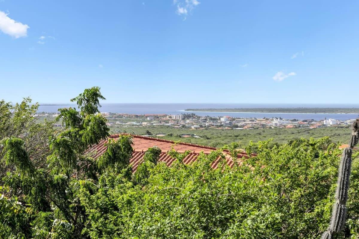 Villa Kromboon with an amazing sea view