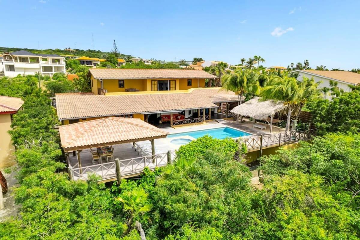Villa Kromboon with an amazing sea view