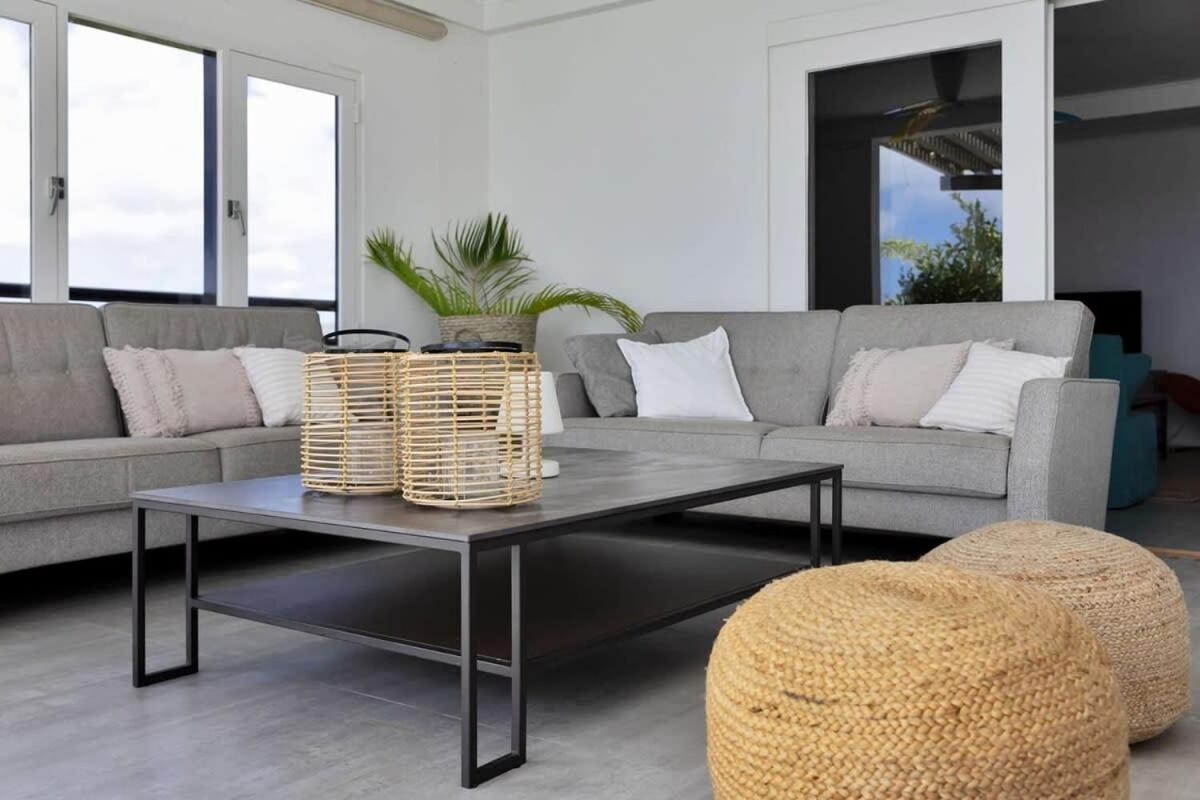 Playa Lechi Penthouse with full Ocean View