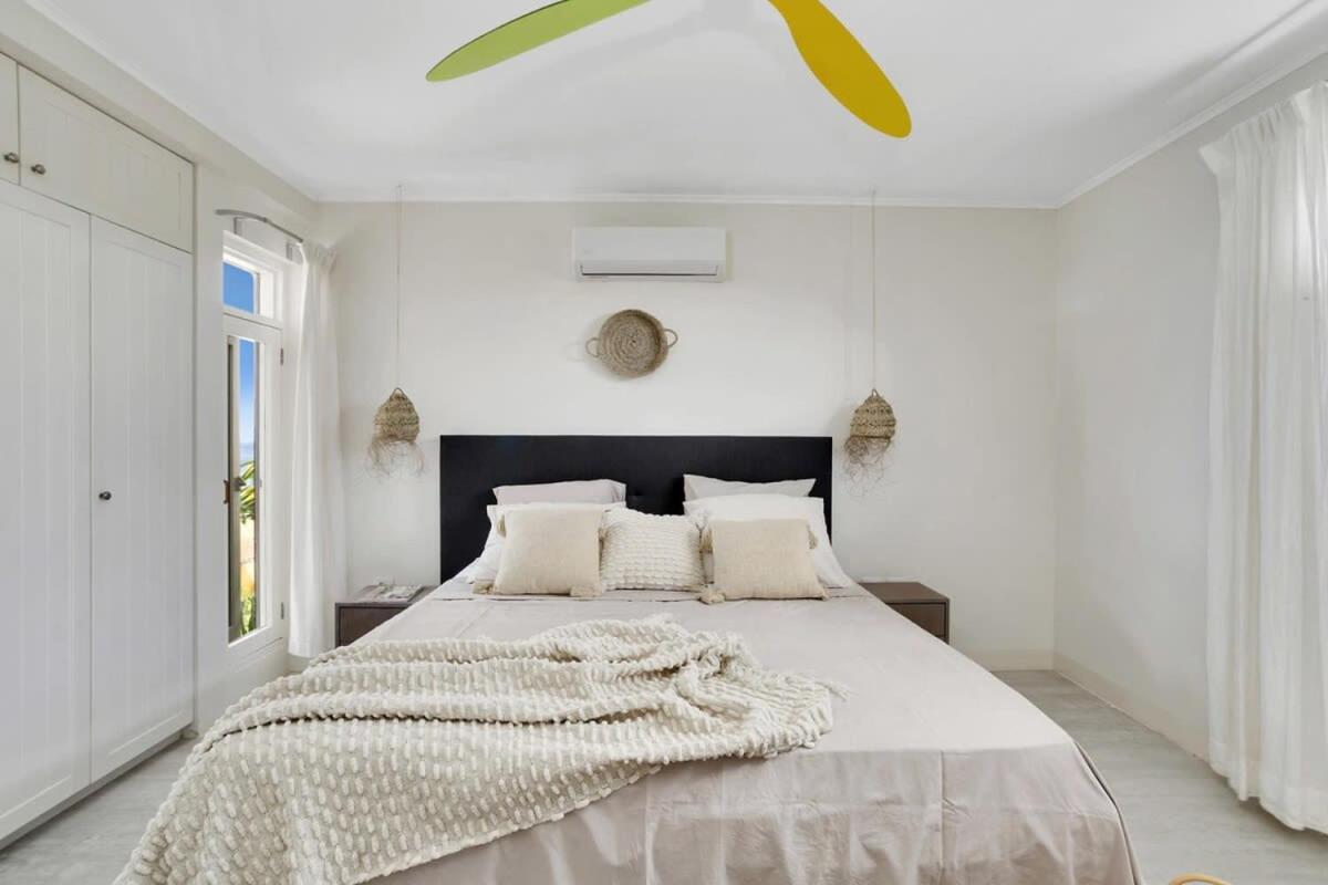Playa Lechi Penthouse with full Ocean View