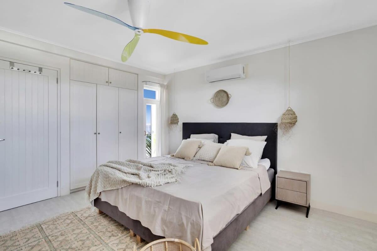 Playa Lechi Penthouse with full Ocean View