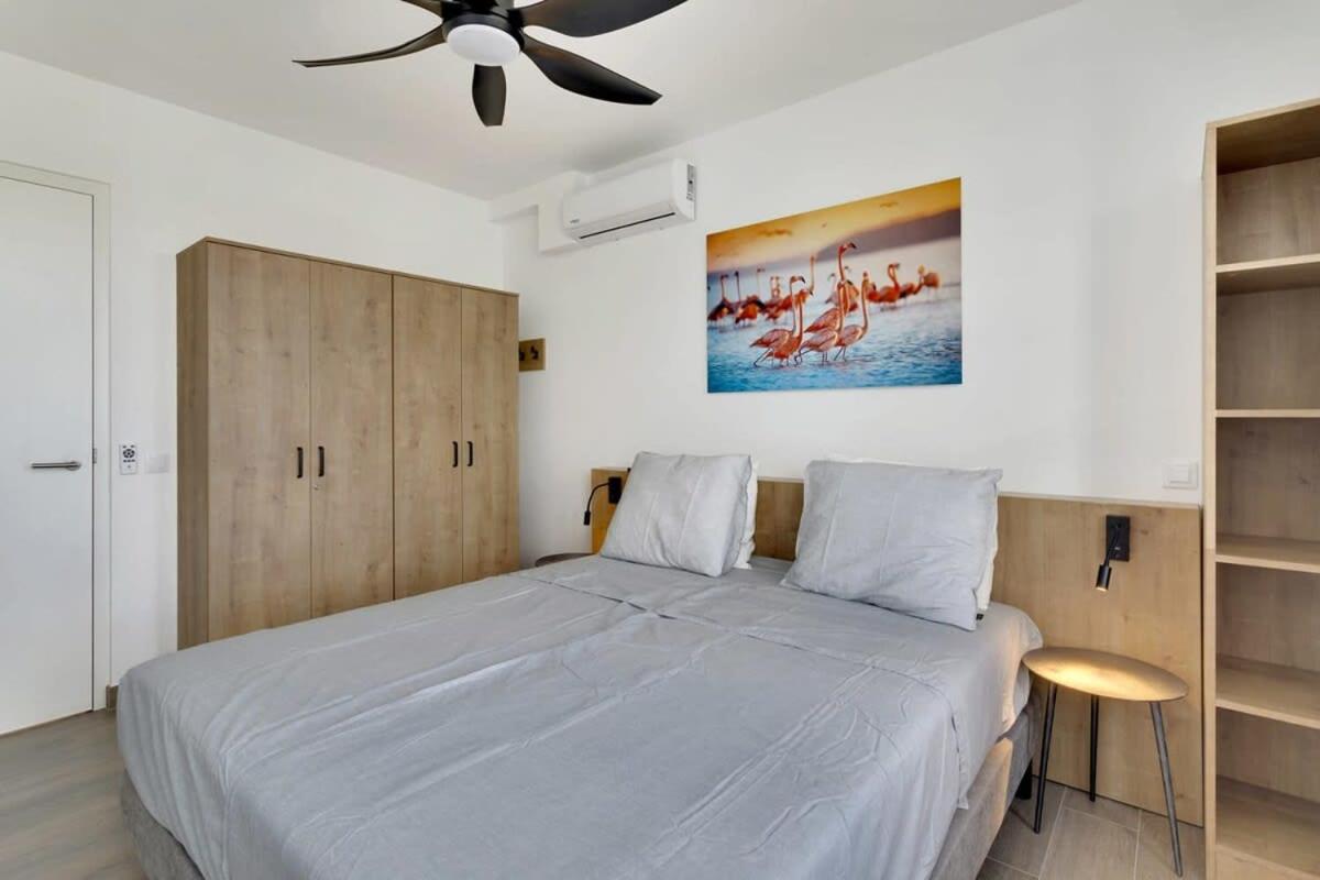 Kas Ariba with pool and Laguna Marina View