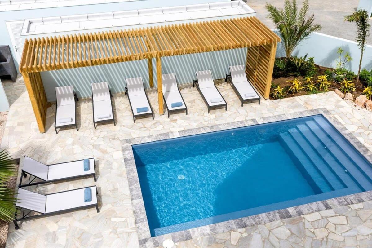 Turtles Place with Communal Pool