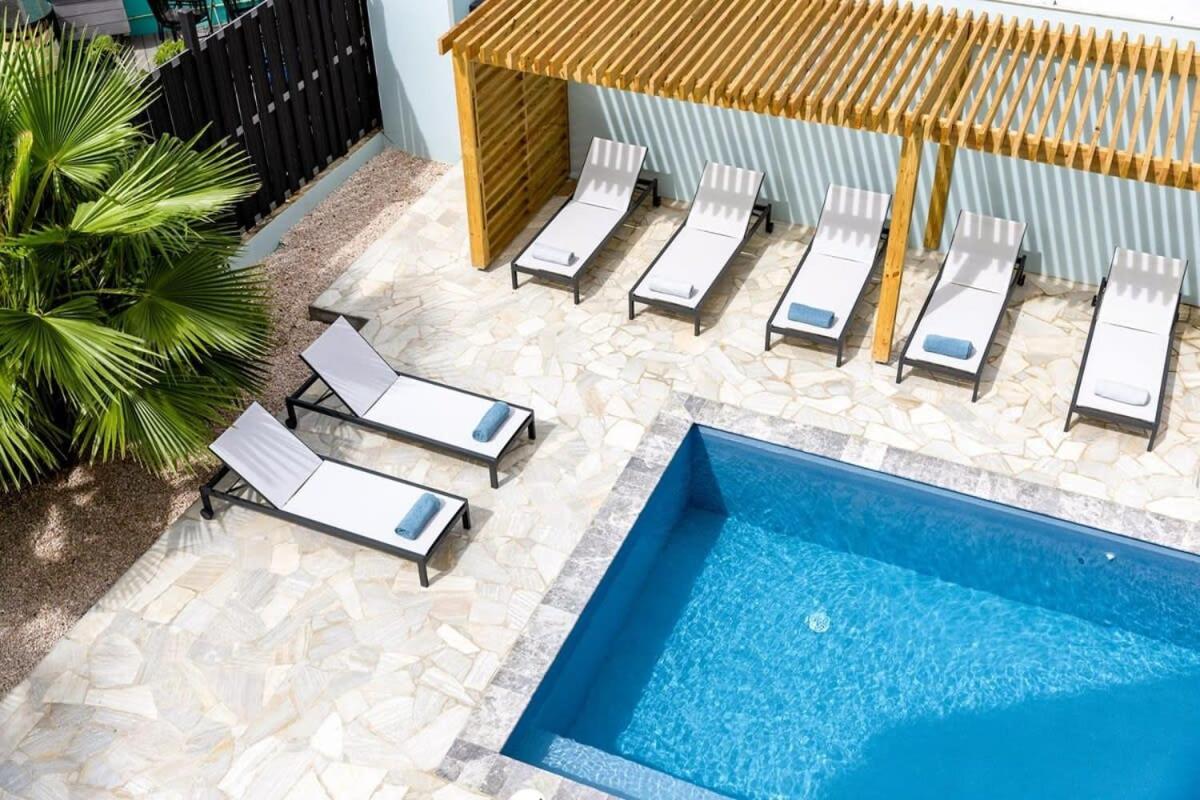 Turtles Place with Communal Pool