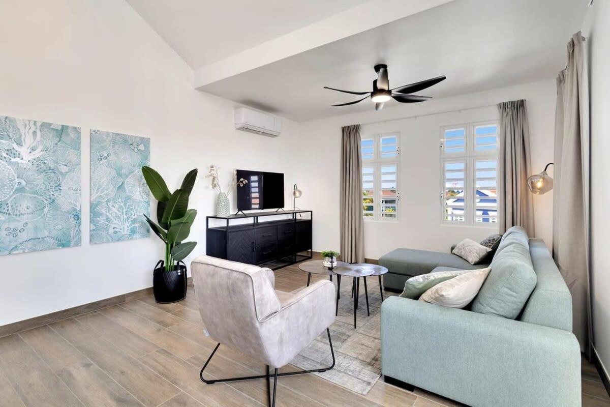 Laguna Breeze with Laguna Marina View