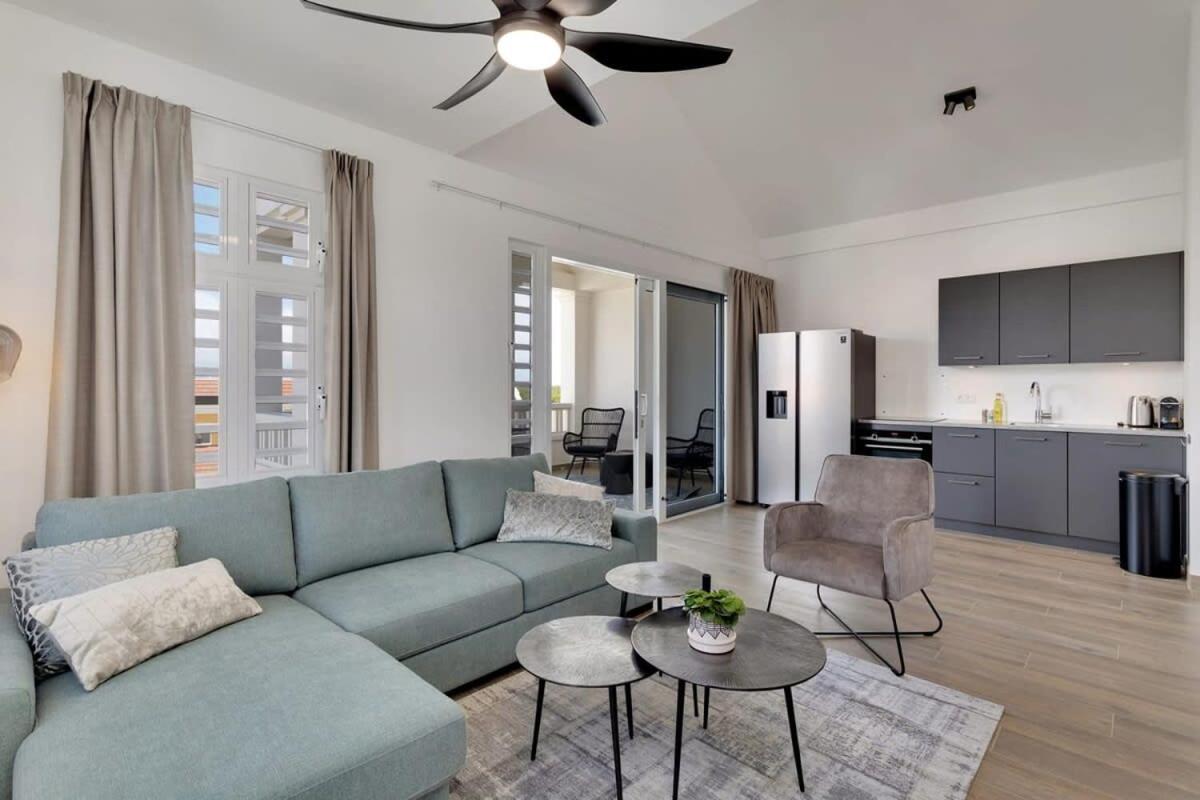 Laguna Breeze with Laguna Marina View