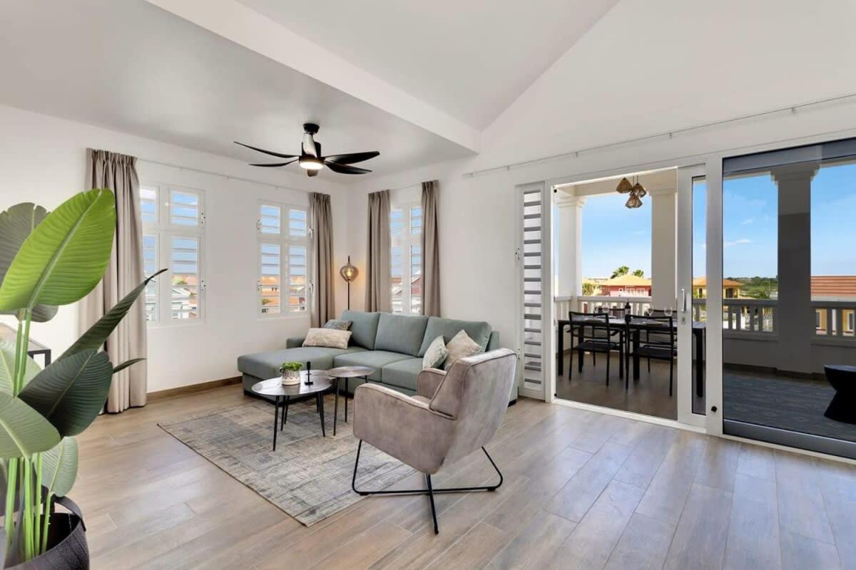 Laguna Breeze with Laguna Marina View
