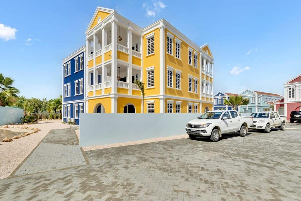 Laguna Breeze with Laguna Marina View