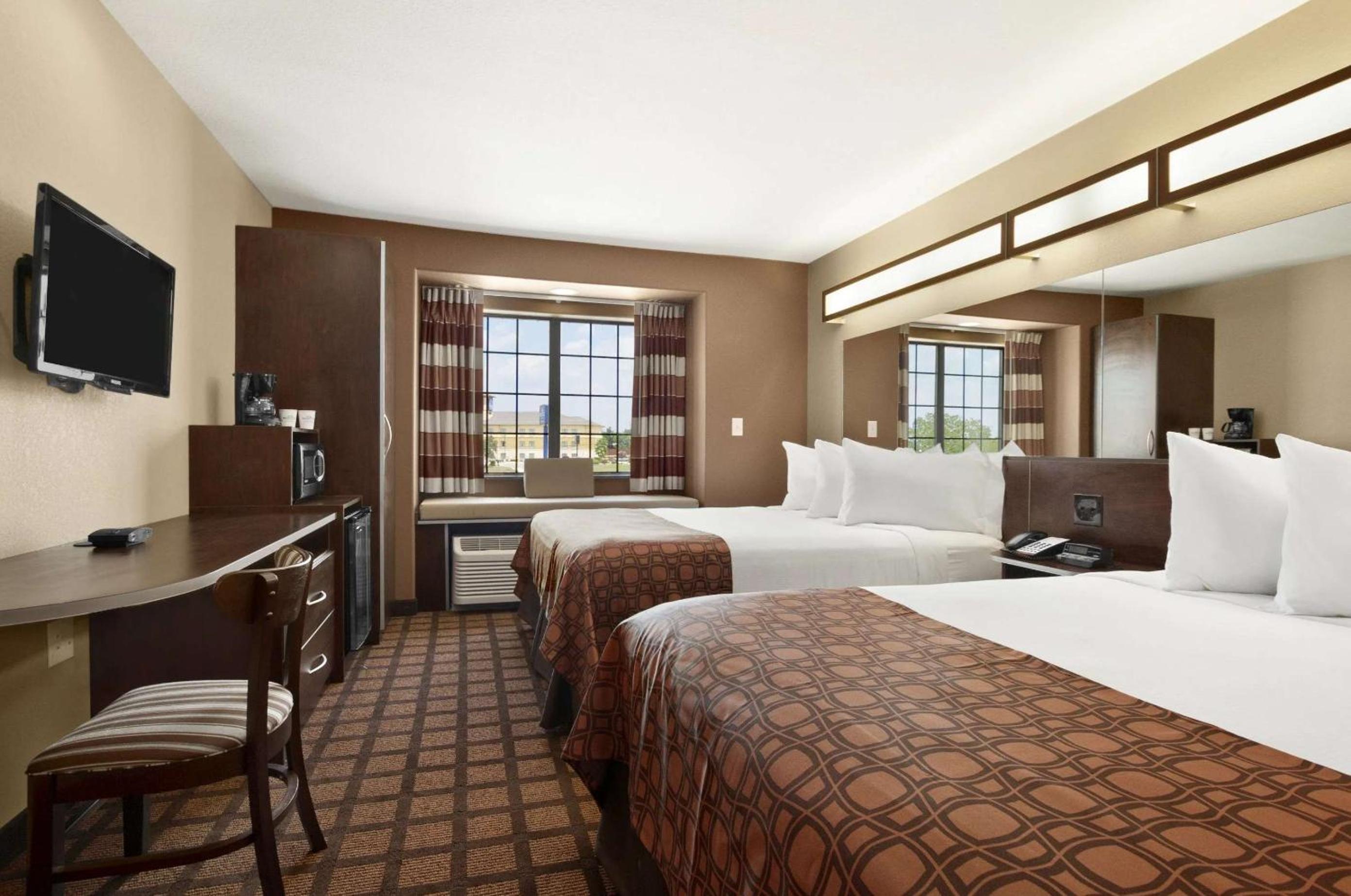 Garner Hotel Gonzales by IHG