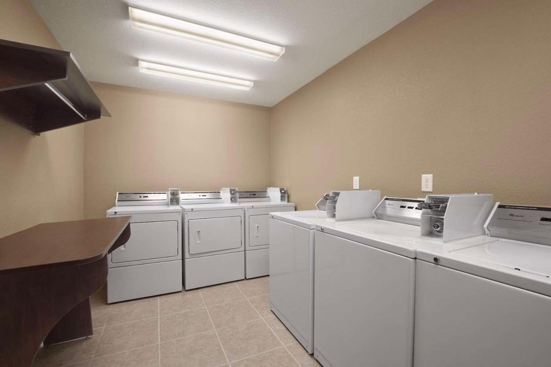 Garner Hotel Gonzales by IHG