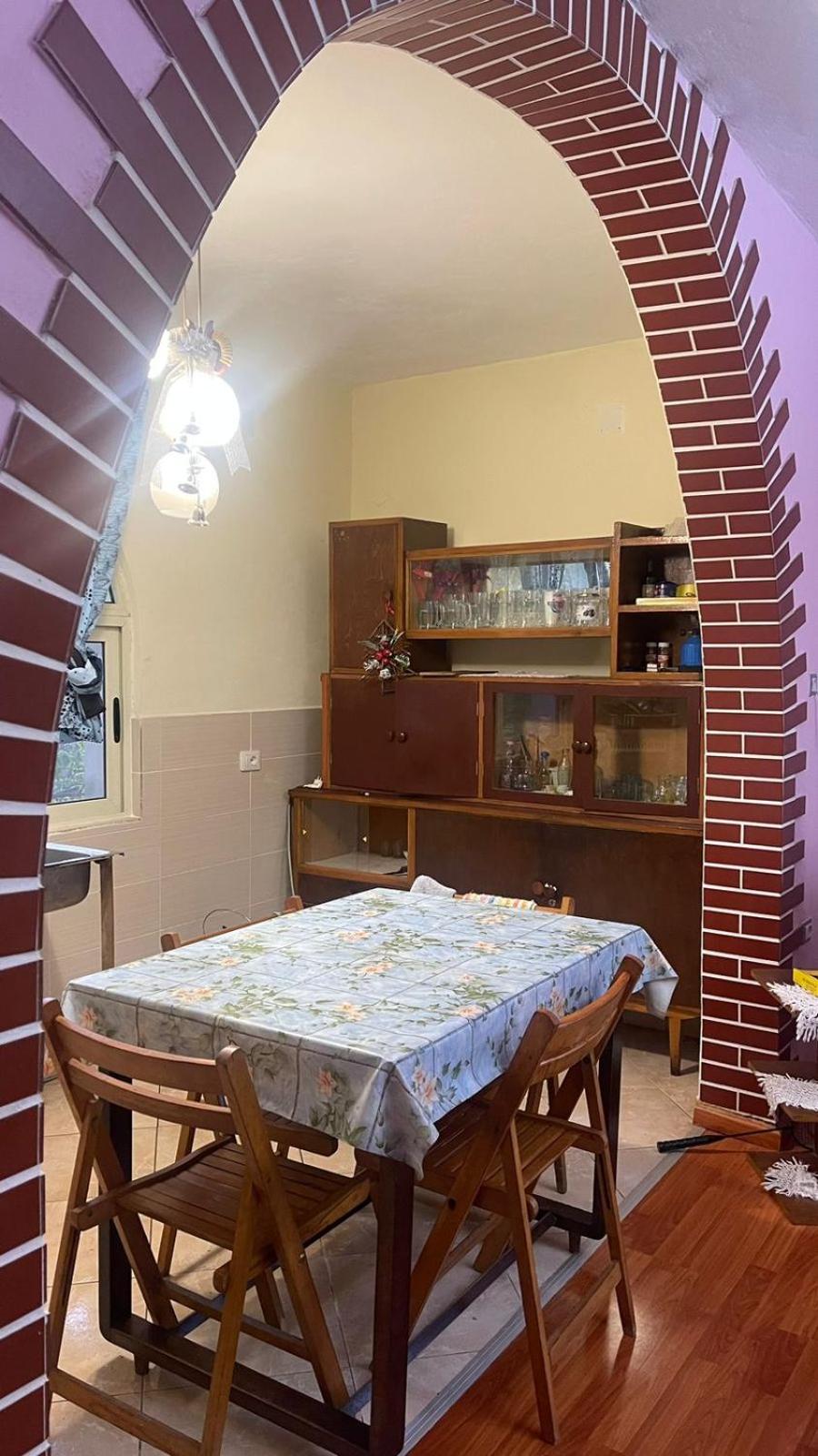 Bitro House