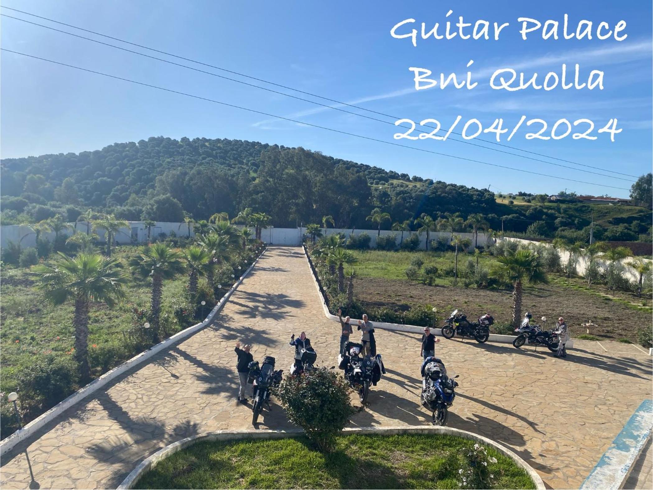 GUITAR PALACE - Chambres d'hôtes view 5