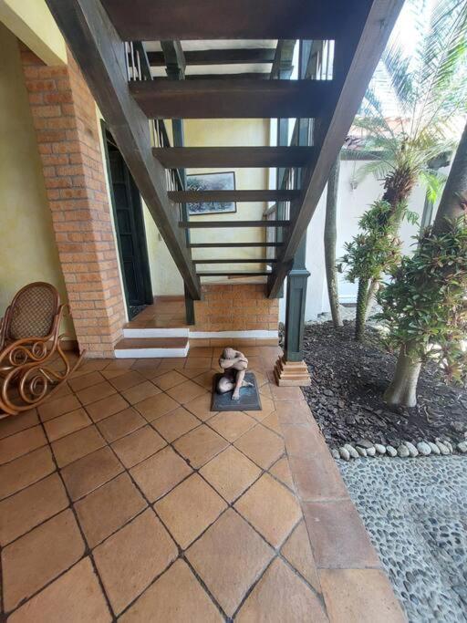 Casa en Cauca Viejo con piscina, Jacuzzi y turco