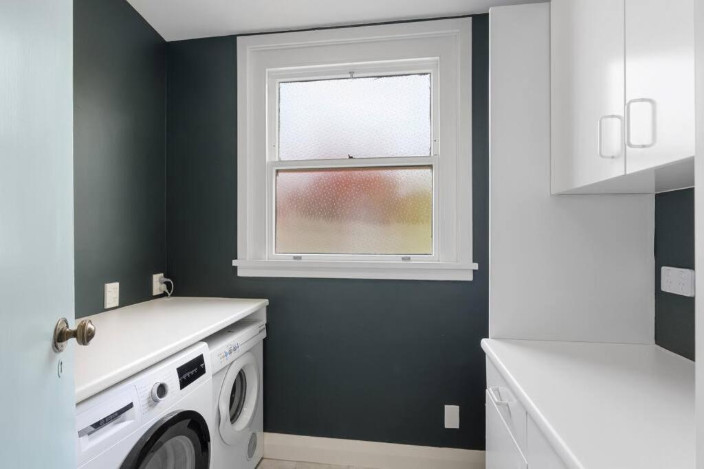 Parkside Oasis - Merivale view 5