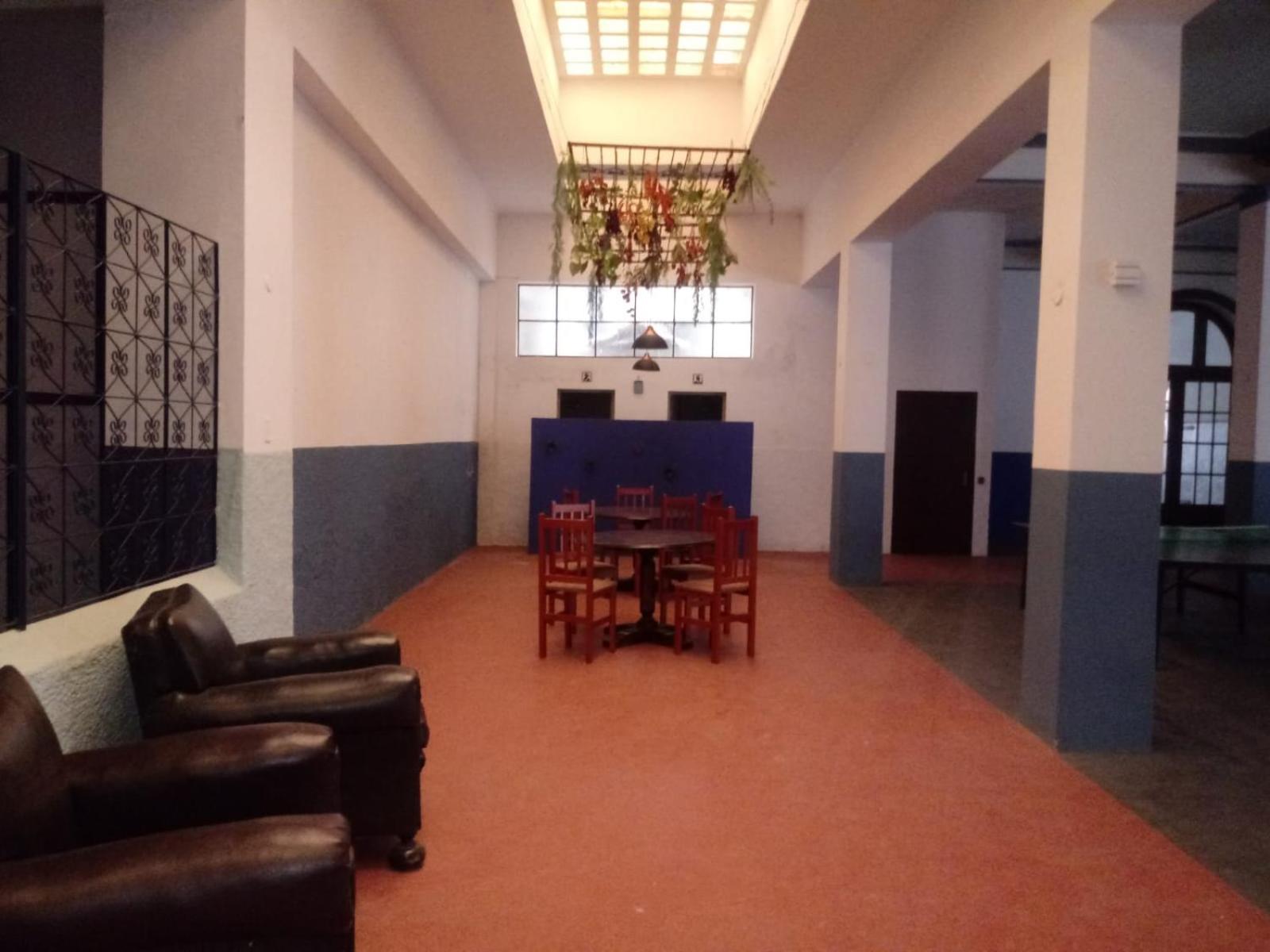 Apartamento no Condomínio Imperial