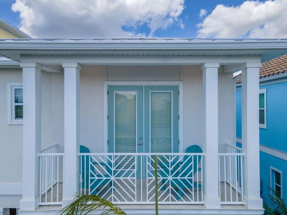 Awesome 3 br house with hot tub near Disney