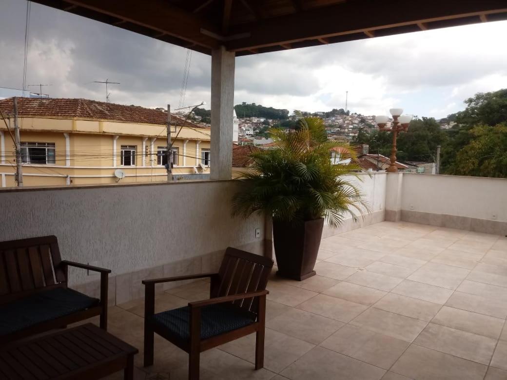Apartamento no Condomínio Imperial