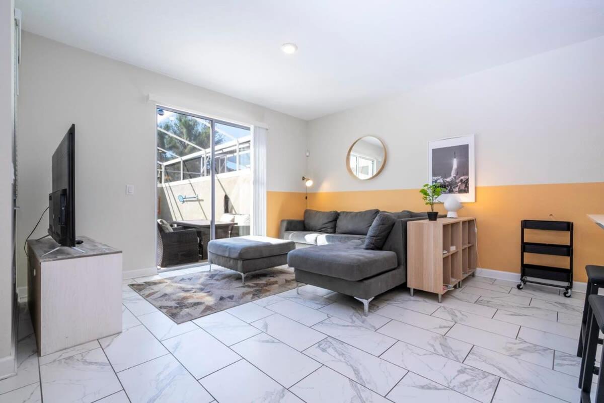 Gorgeous 4Bd w Pool & FREE Waterpark 428
