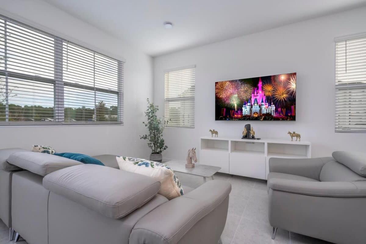 Charming 3Bd Close to Disney at Enclaves at Festival 745 view 5
