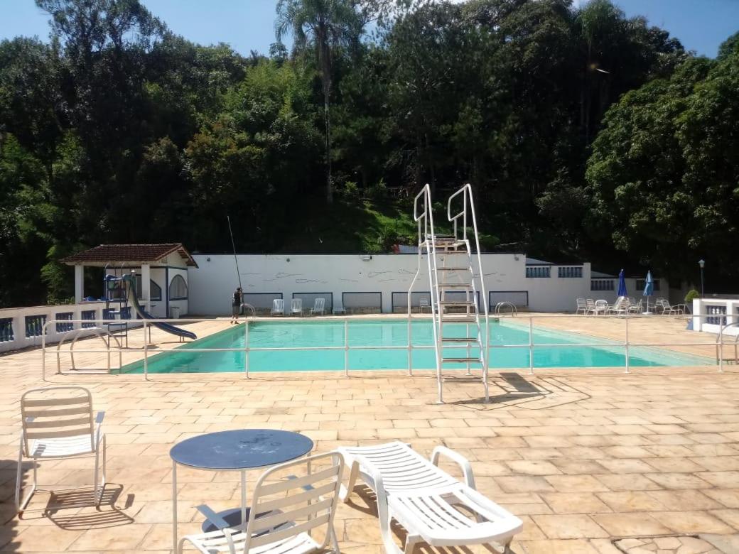 Apartamento no Condomínio Imperial