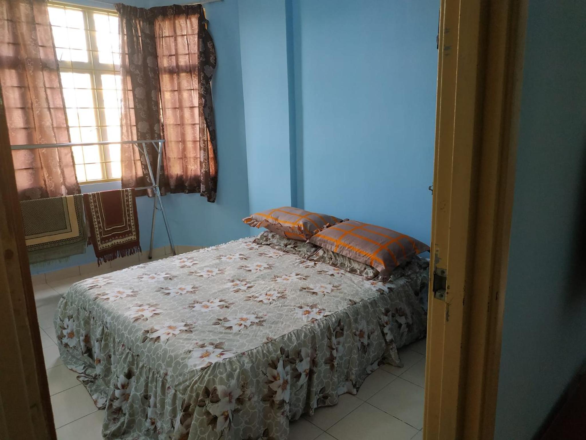 Budget Homestay Mantin Villa with 3 rooms and big swimming pool photo 4