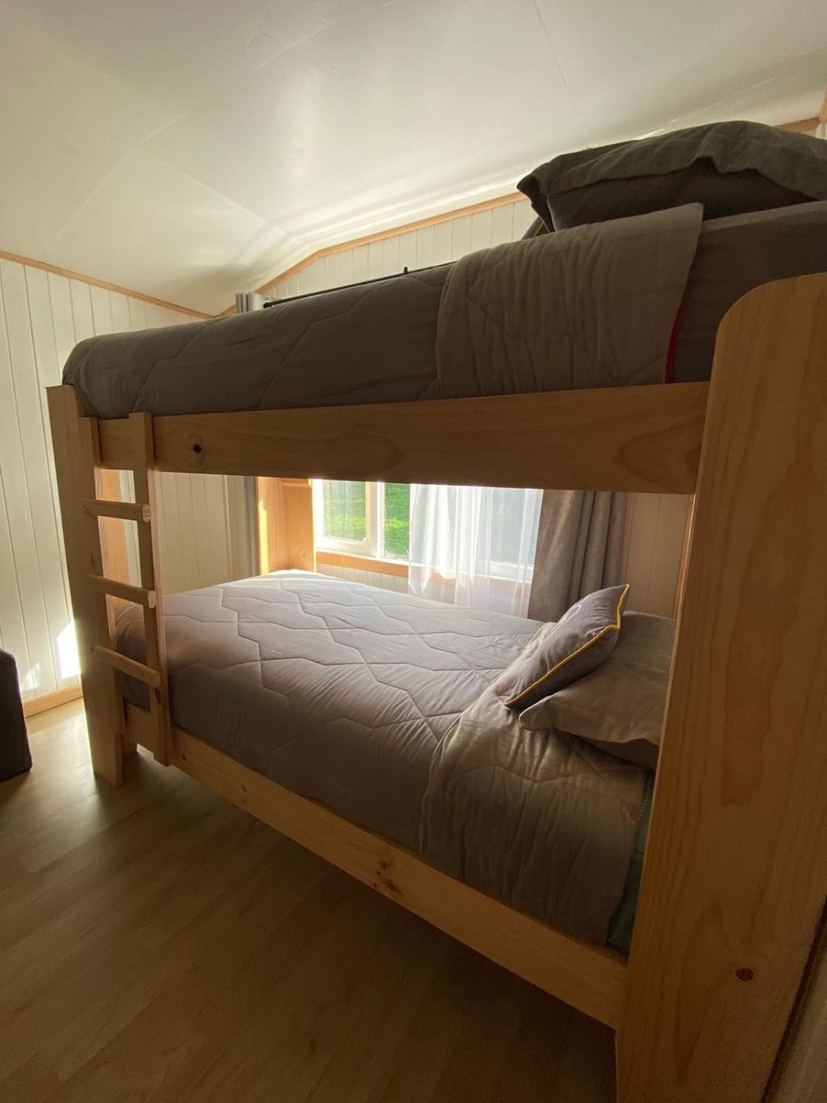 Refugio Ballena Hostel