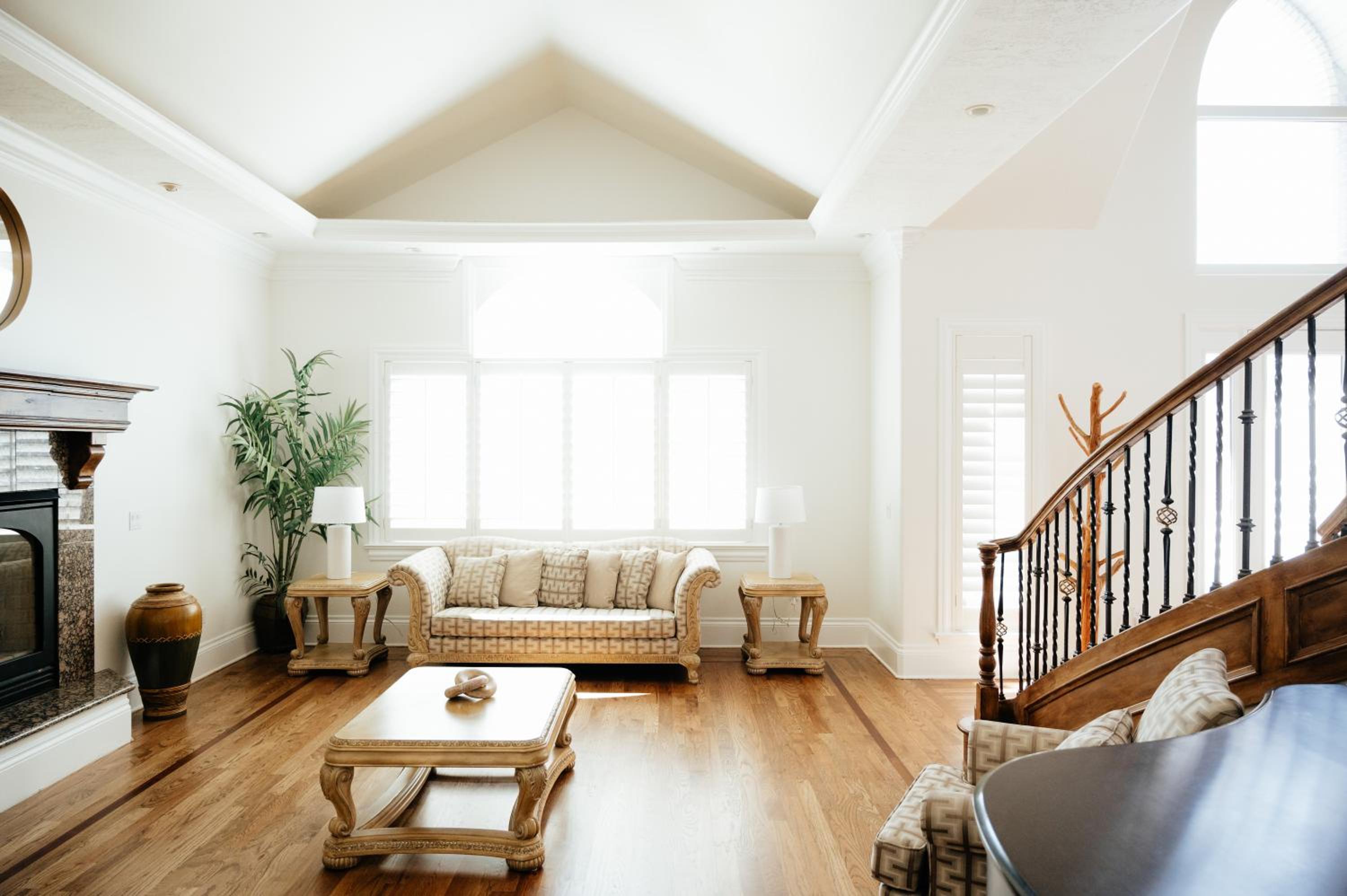 Large & Spacious Home, Sleeps 23+ near SLC view 3