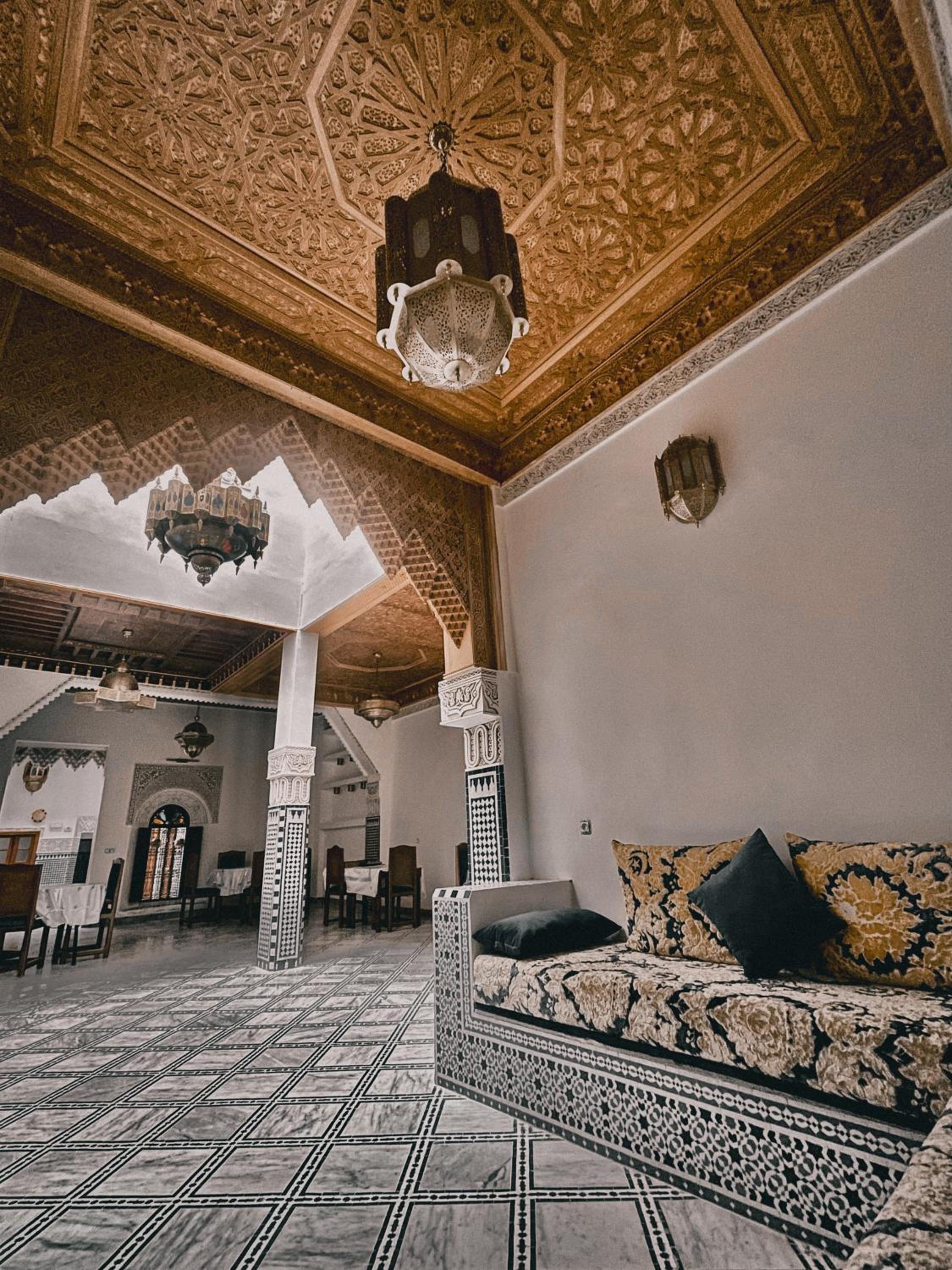 lounge
