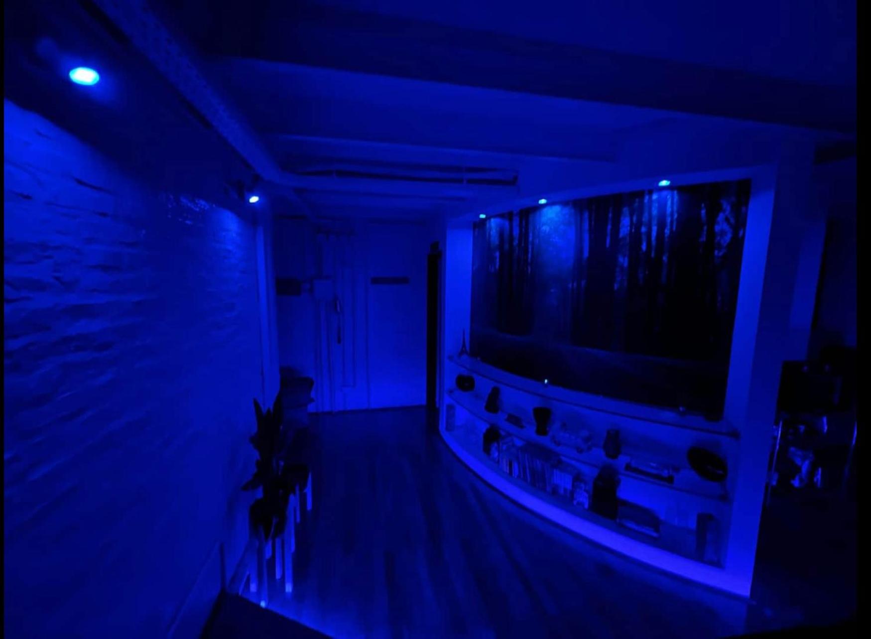 Relaja en un tecno multi espacio + touch de spa