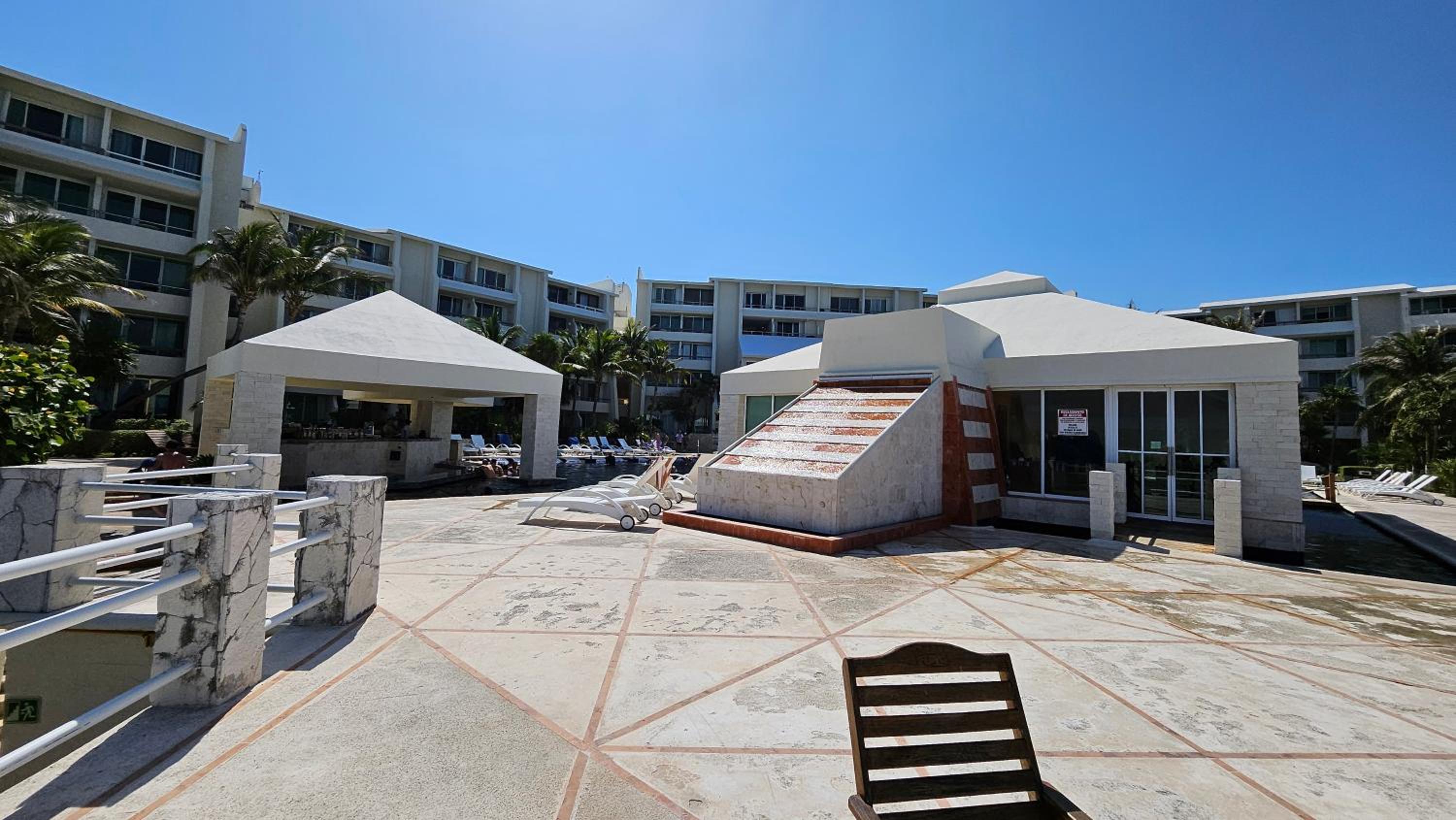Front Beach Studio
